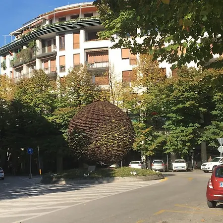 Riverside تريفيزو